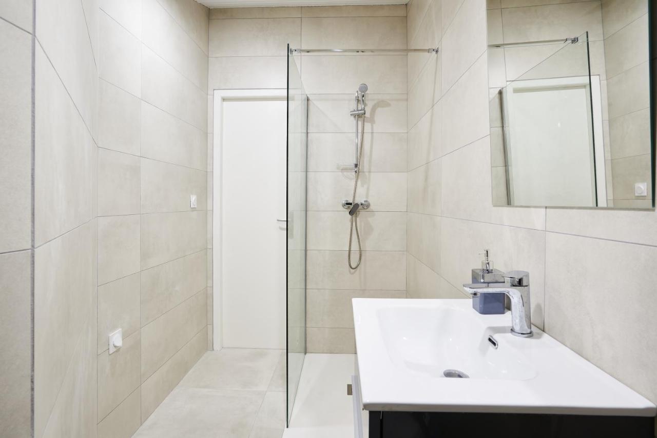 Апартаменты Duplex De Standing En Plein Coeur De Безье Экстерьер фото